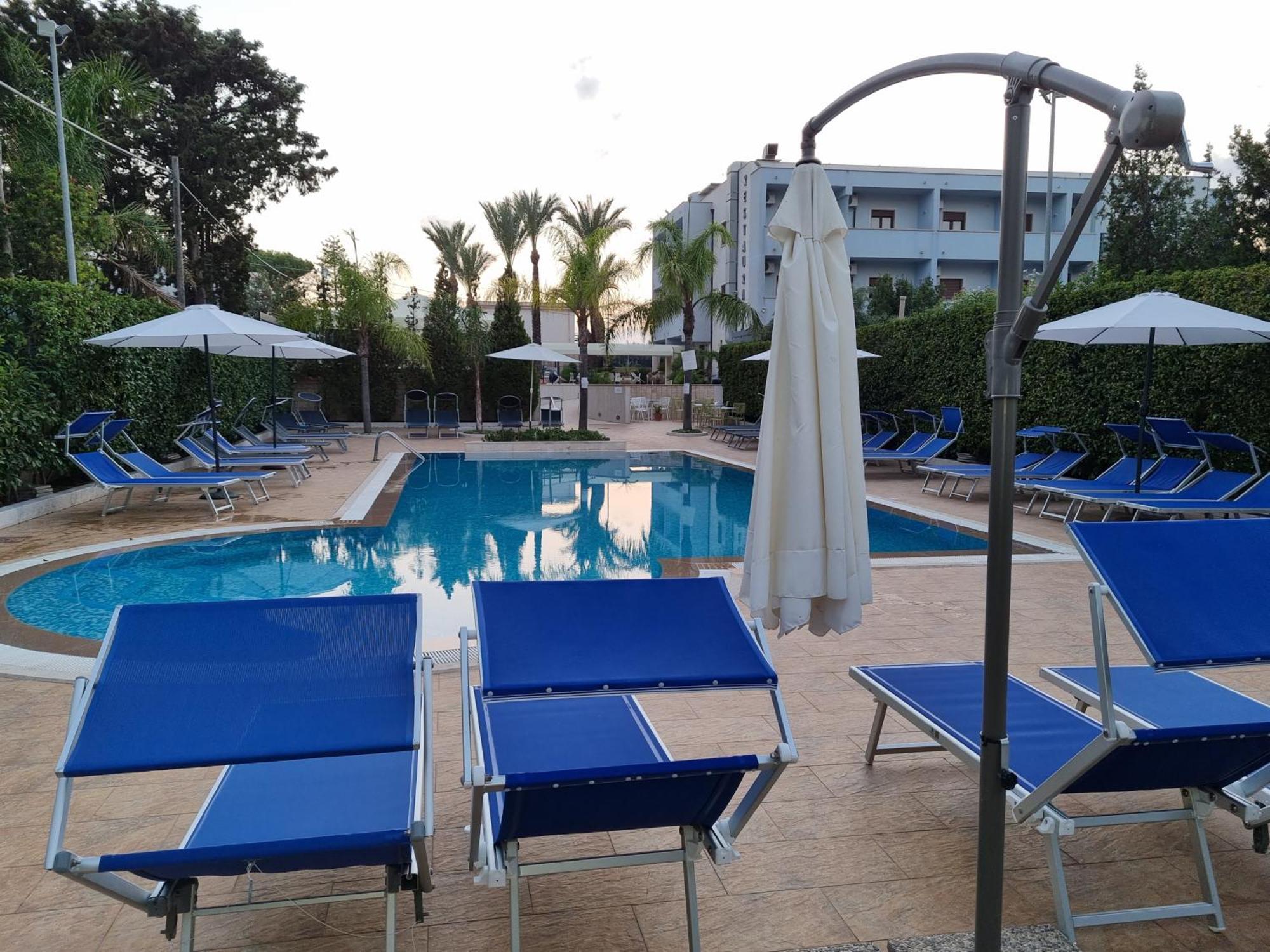 Hotel Costa Azul Balestrate Εξωτερικό φωτογραφία
