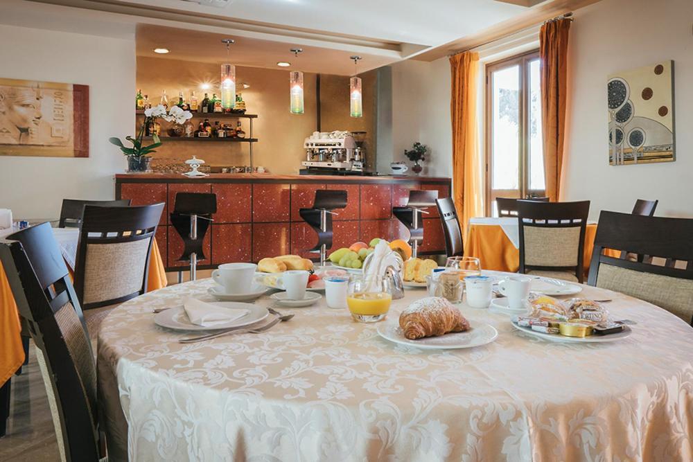 Hotel Costa Azul Balestrate Εξωτερικό φωτογραφία